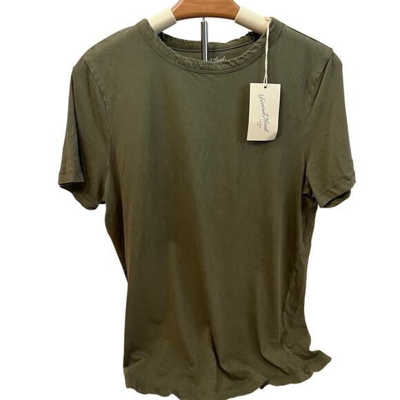 Universal Thread Women's Dark Green Short Sleeve Crewneck T-Shirt - Small - NWT - Picture 1 of 8